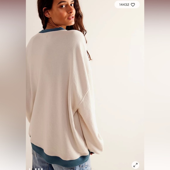 NWOT We the free Classic Crew Color Block Sweatshirt in Tea Combo size Large - Picture 4 of 5